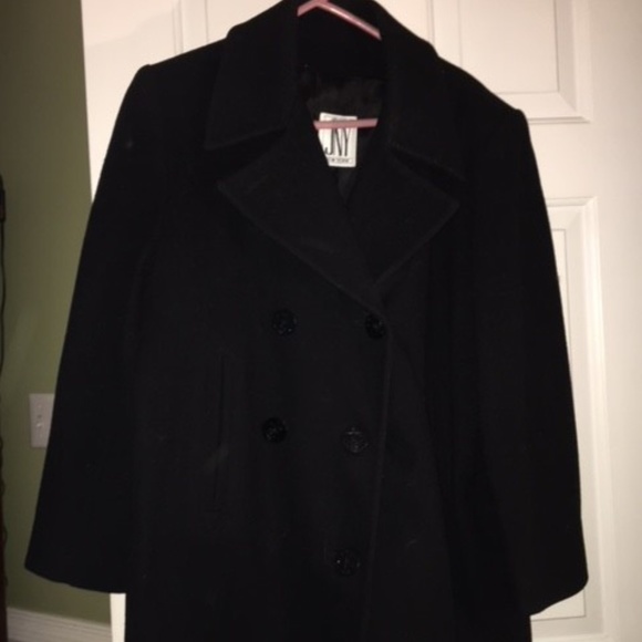 Coat - Picture 3 of 5